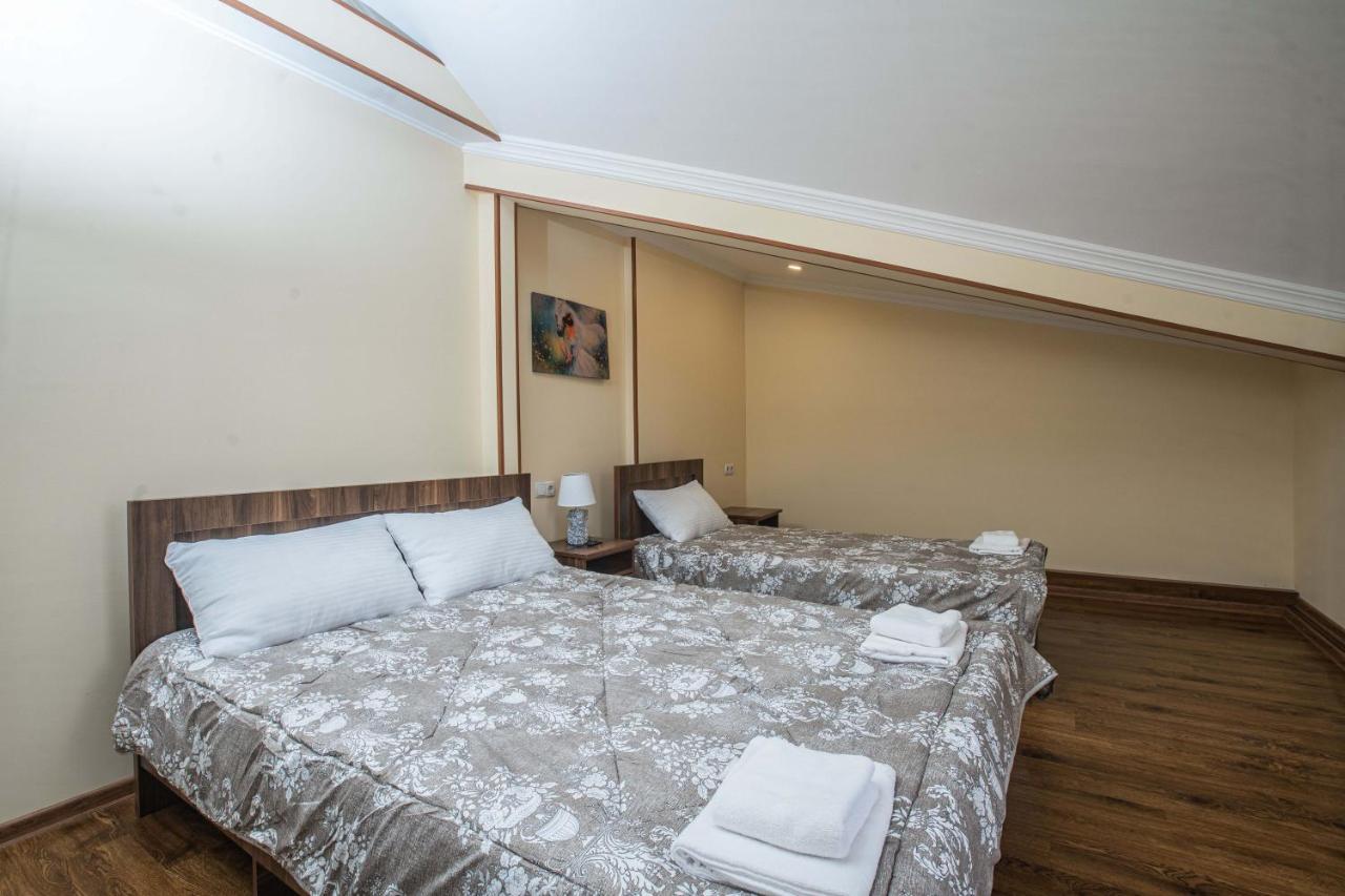Hotel Telav Holl Telavi Exteriér fotografie